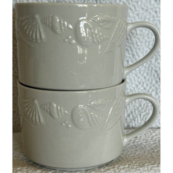 Lynn’s Stoneware Seashore Set Of 2 Coffee Cups c1997-2008 Embossed Seashells - Picture 2 of 13